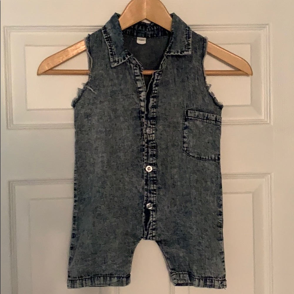 NWOT Kids Romper Unisex Denim Chambray feel